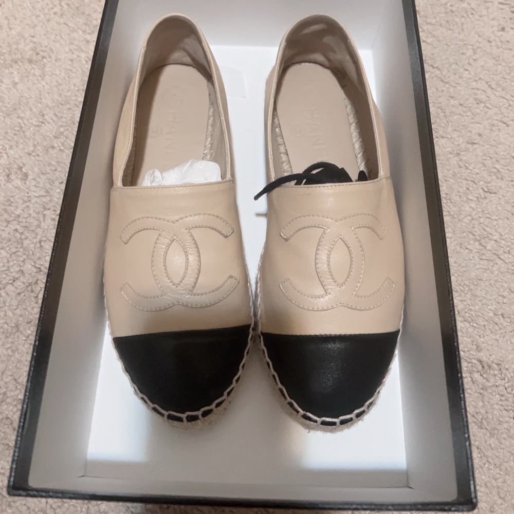 CHANEL Cream and Black Espadrilles with Iconic Design